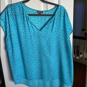 Vince Camuto top